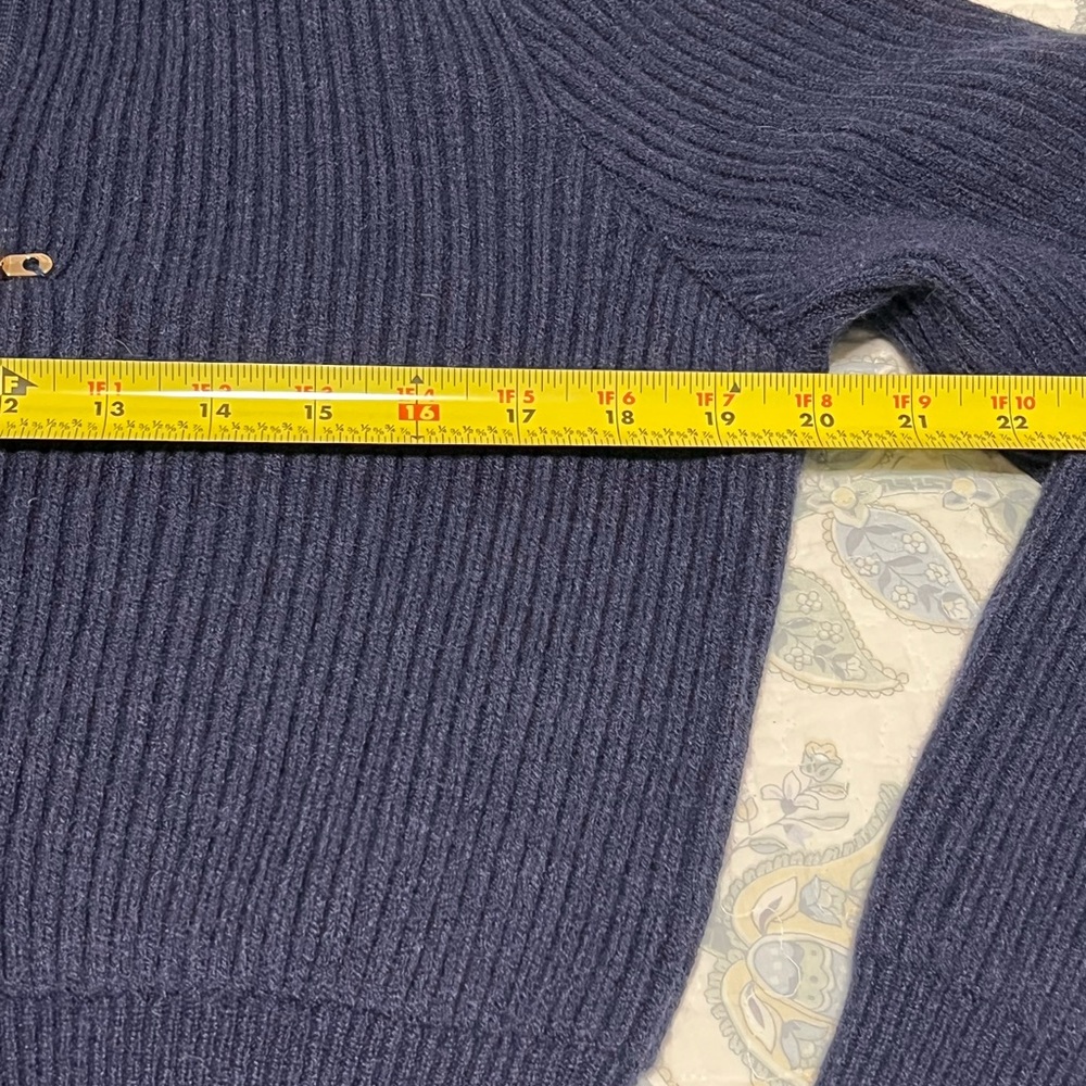 Commense Navy Ribbed Knit Cardigan with Gold Hardware - Picture 7 of 12